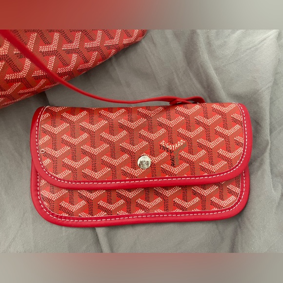 Inspired Red Tote - Picture 8 of 9